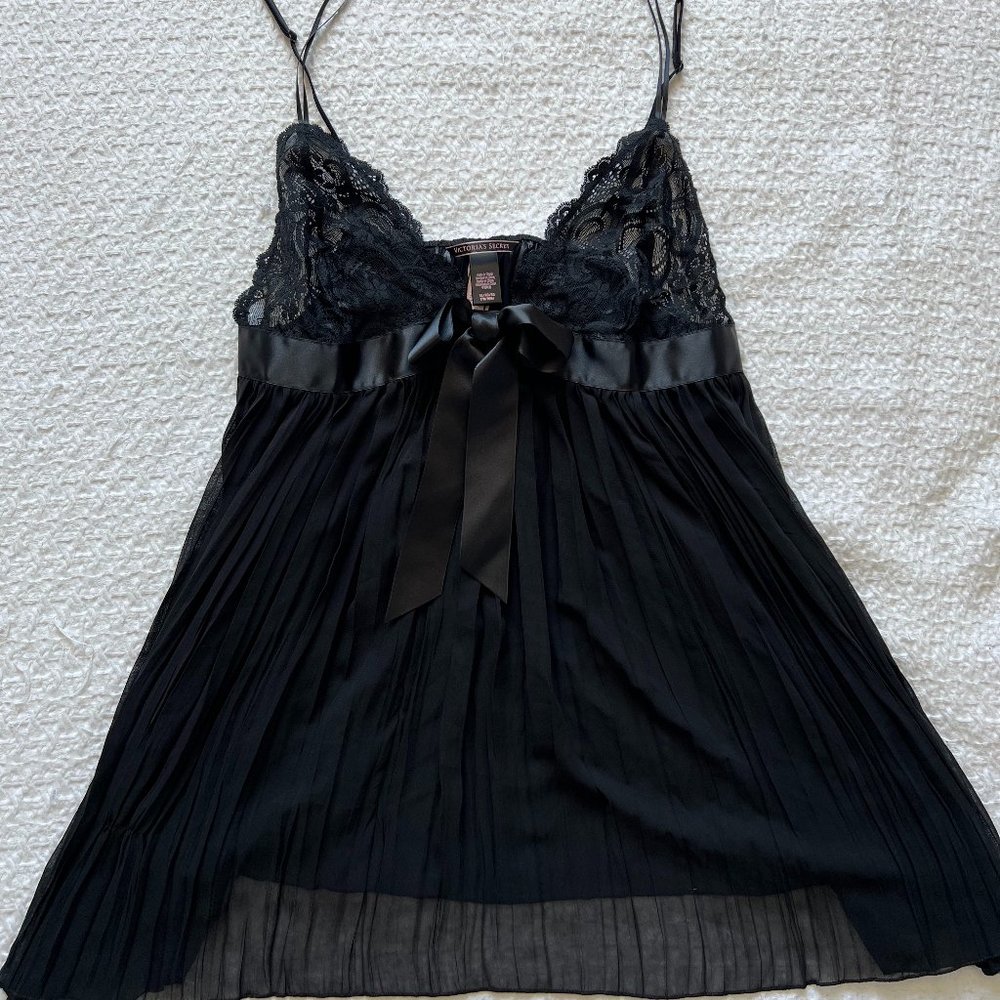 Victoria Secret Slip - Size XL